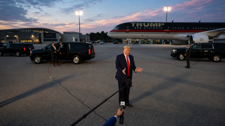 American Airlines Tells Passengers They’ll Soon Be Flying to Donald J. Trump International Airport